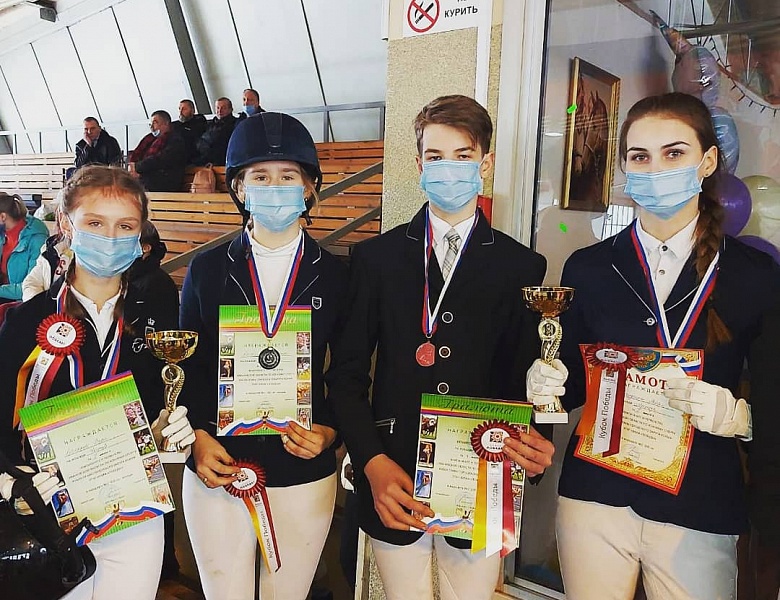 Участие нашей команды в Чемпионате и Первенстве Ивановской области по конному спорту